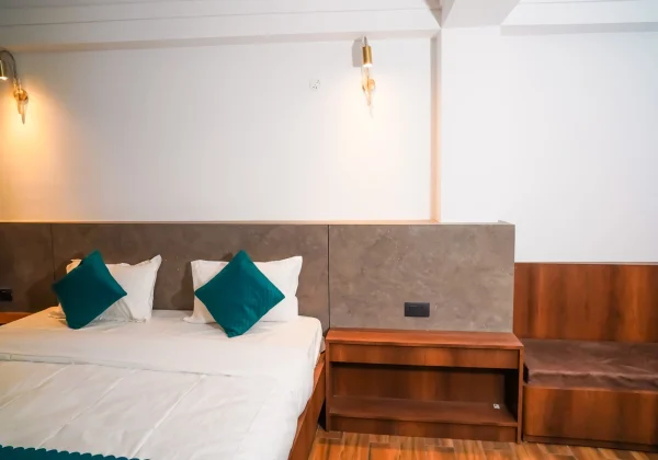 Maskdeer-deluxe-room-images (8)